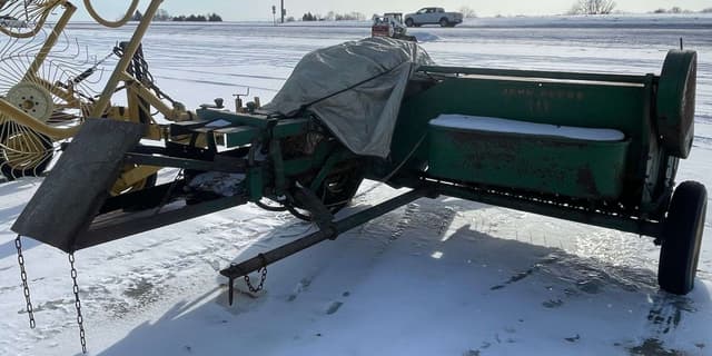 Image of John Deere 14T equipment image 4