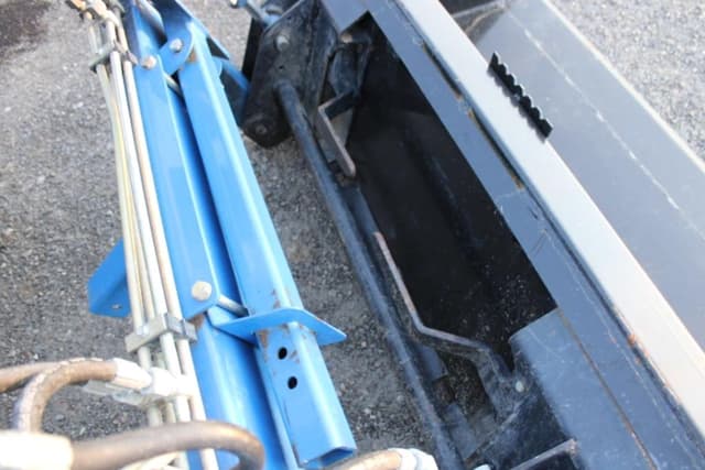Image of New Holland Workmaster 40 equipment image 3