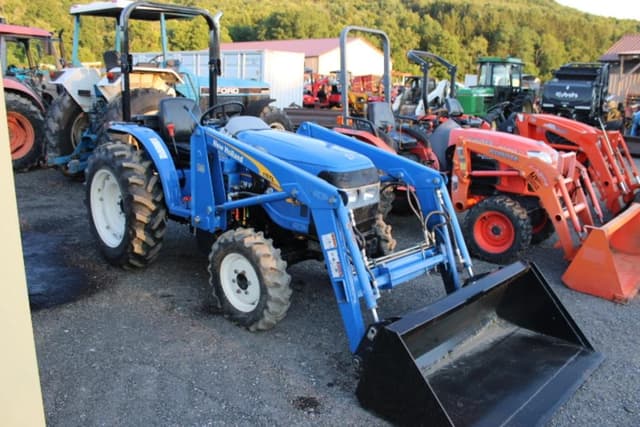 Image of New Holland Workmaster 40 equipment image 2