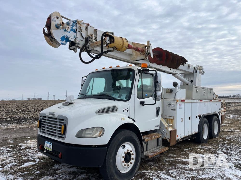 Image of Freightliner Business Class M2 Primary image