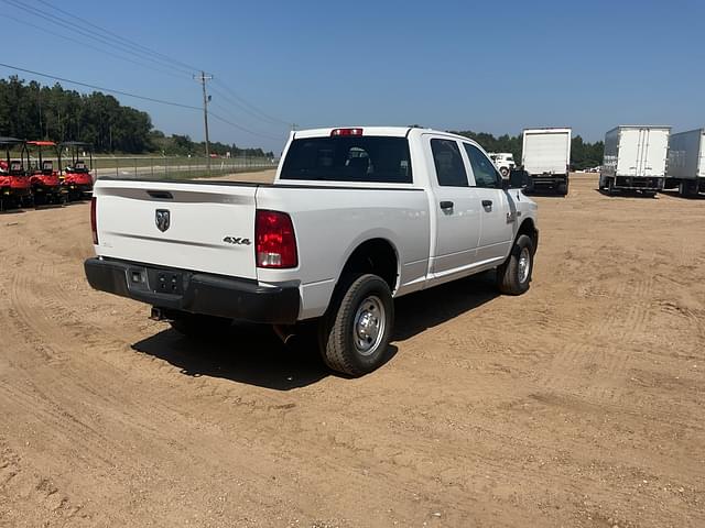 Image of Dodge Ram 2500 equipment image 4