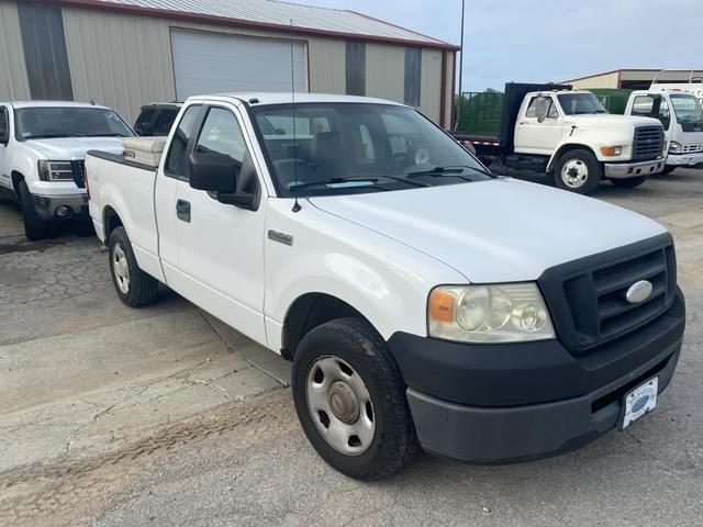 Image of Ford F-150 equipment image 1