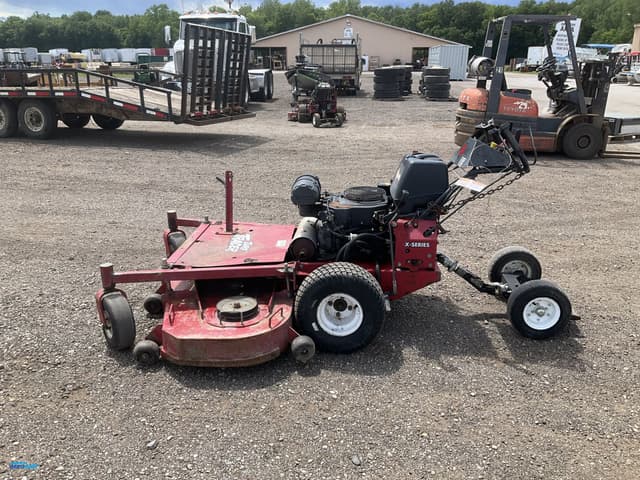 Image of Exmark Turf Tracer equipment image 1