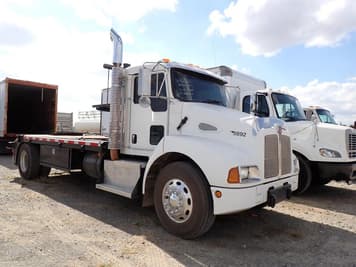 Main image Kenworth T300