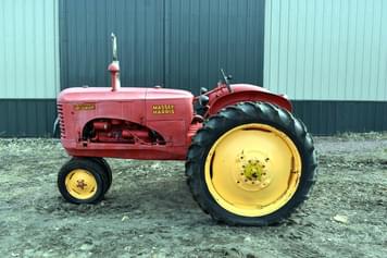 Main image Massey-Harris 101 Junior