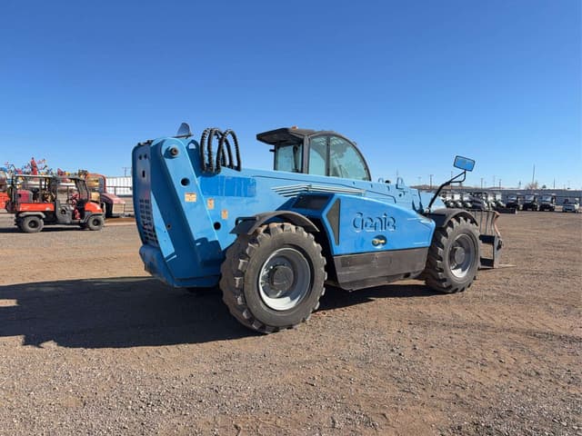 Image of Genie GTH1544 equipment image 4