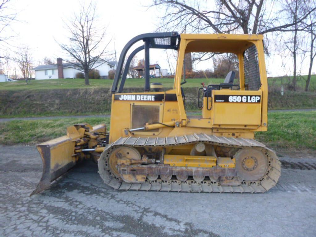 SOLD - 1999 John Deere 650G Lot No. 4666 Construction with 4,656 Hrs ...