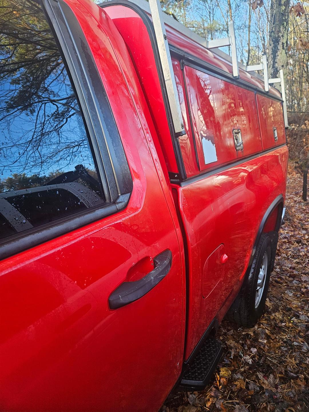 Image of Chevrolet Silverado Image 1