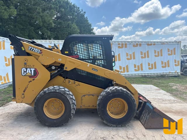 Image of Caterpillar 272D3 equipment image 3