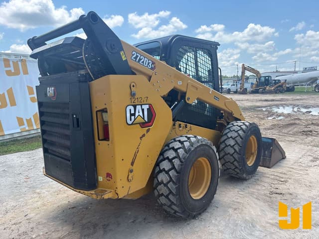 Image of Caterpillar 272D3 equipment image 4