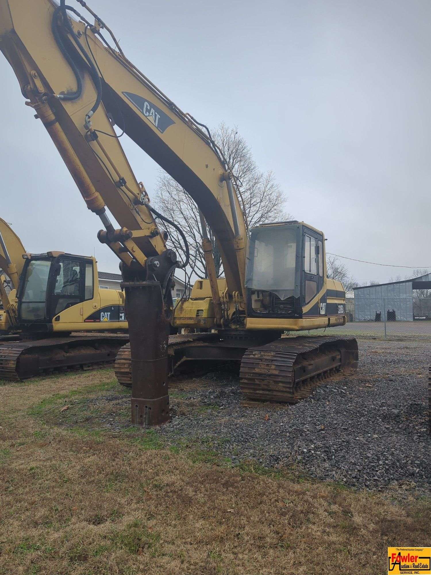Caterpillar 320BL Equipment Image0