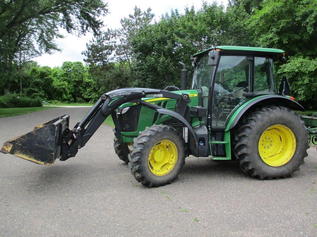 Image of John Deere 5085M Primary image
