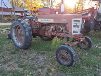 Main image Farmall 400