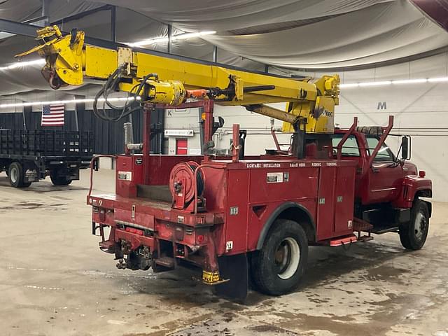 Image of GMC C7 equipment image 4