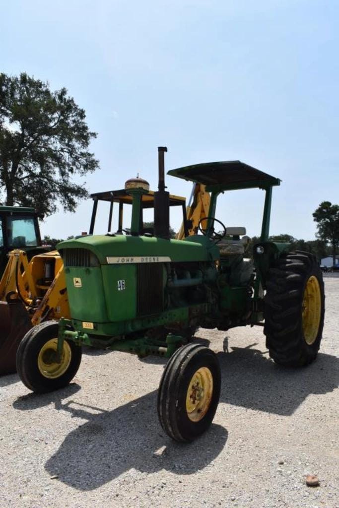 John Deere 4020 Equipment Image0