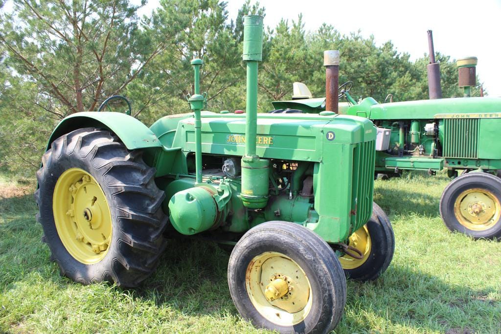 Main image John Deere D