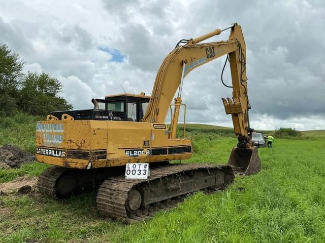 Image of Caterpillar EL200B equipment image 3