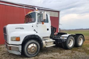 1994 Ford L9000 Image
