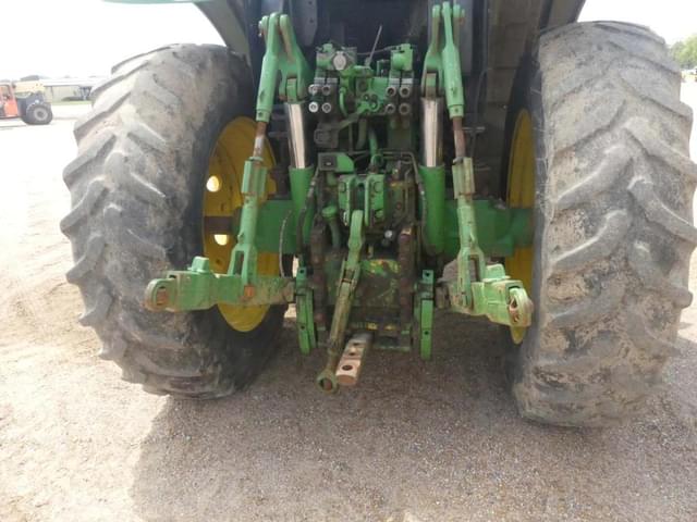 Image of John Deere 6210R equipment image 3