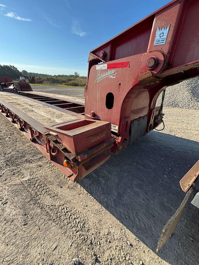 Image of Trail King TK110HDG-523  equipment image 4