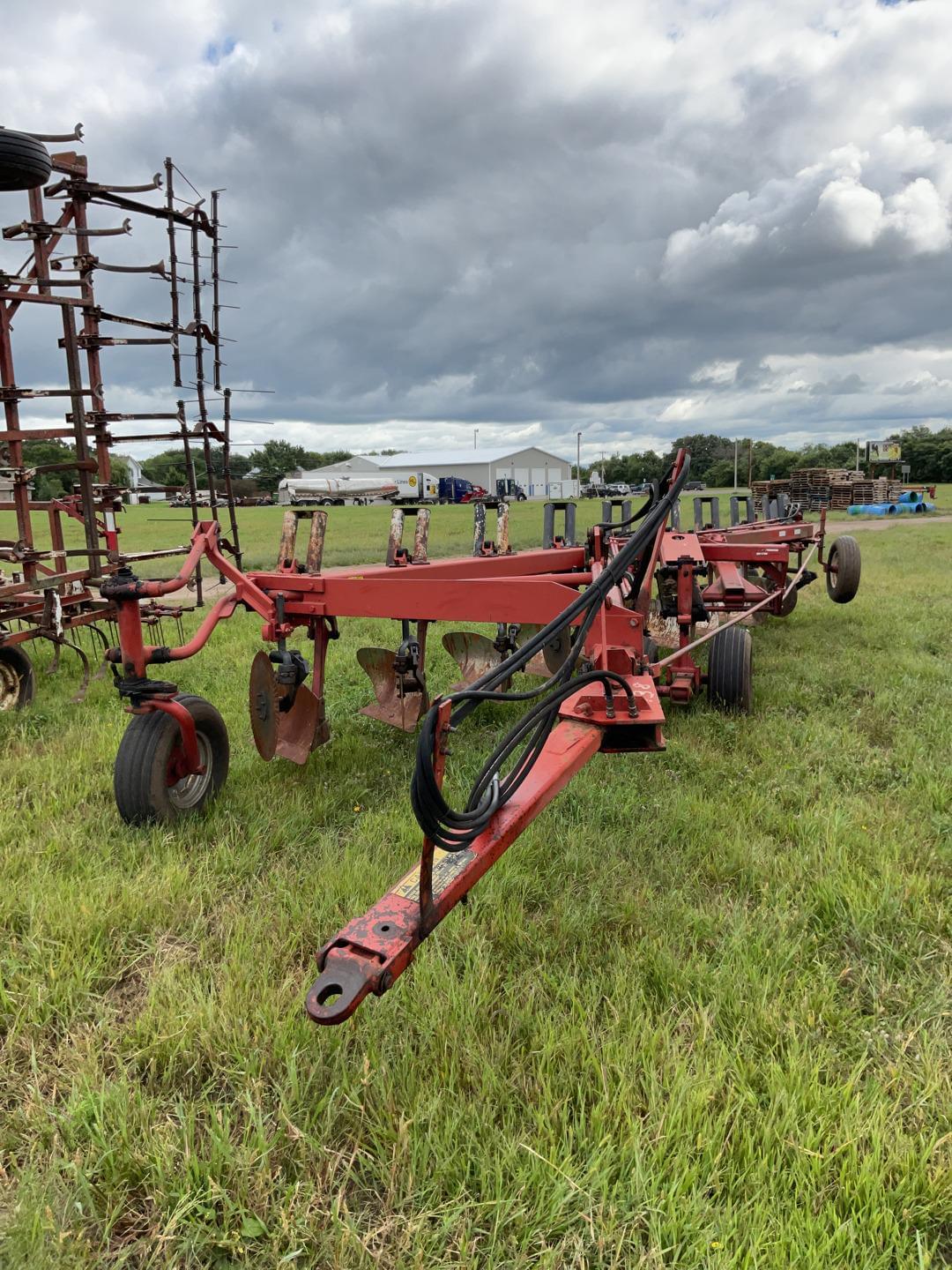 Image of International Harvester 800 Primary image