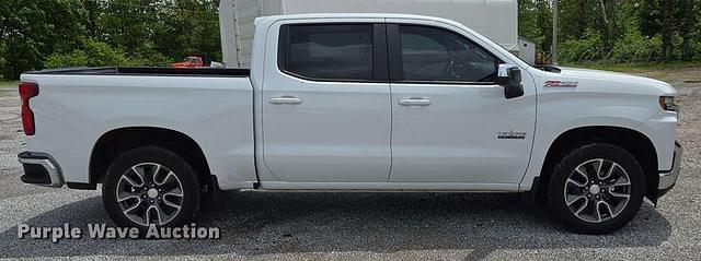 Image of Chevrolet 1500 equipment image 3