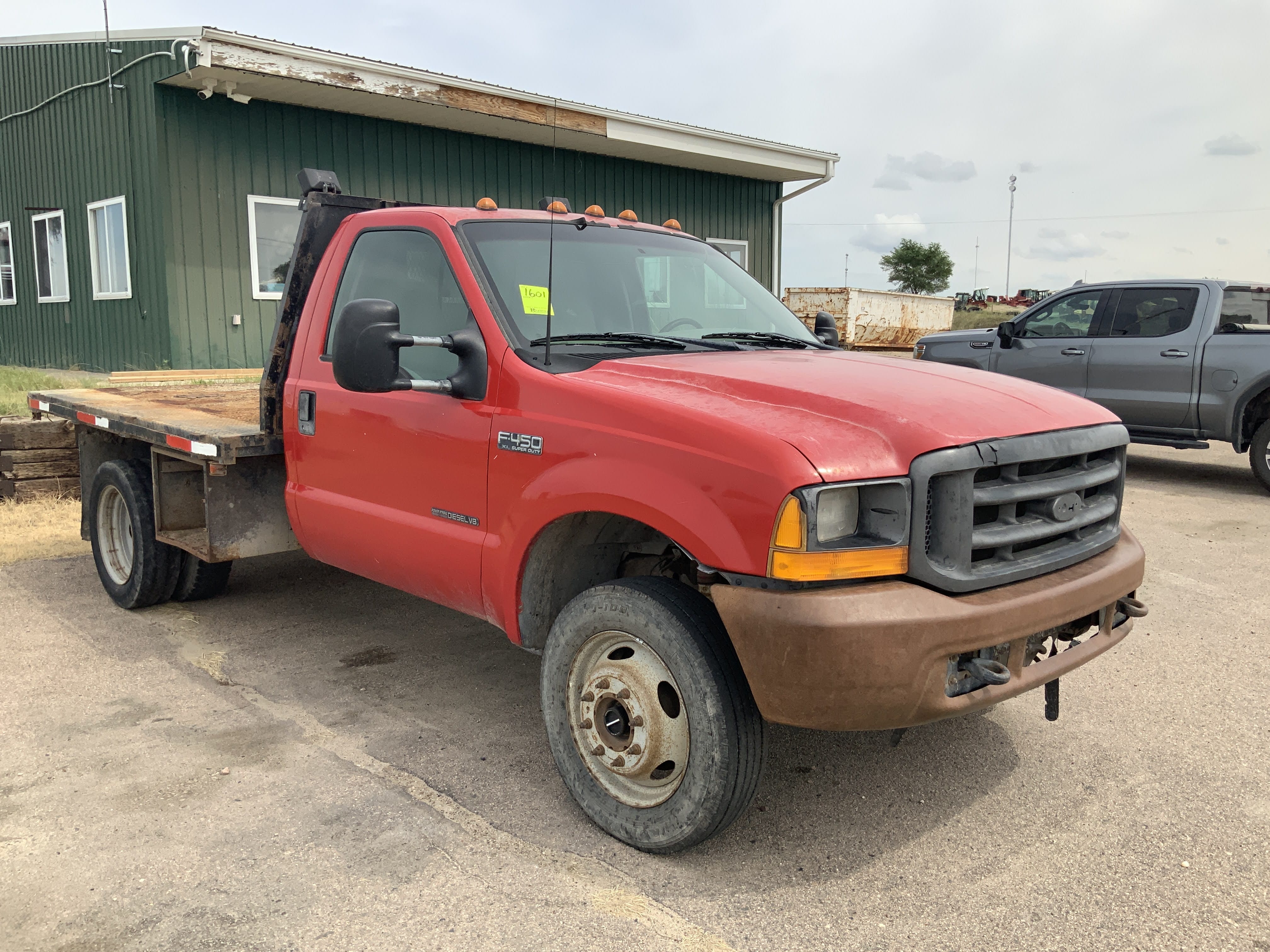 1999 Ford F-450 Equipment Image0