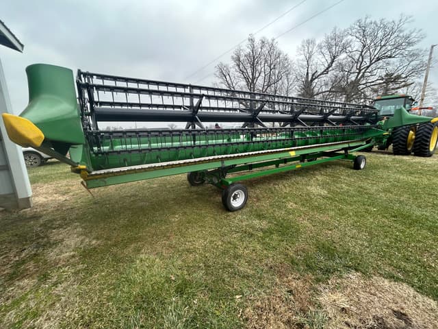 Image of John Deere 630F equipment image 1