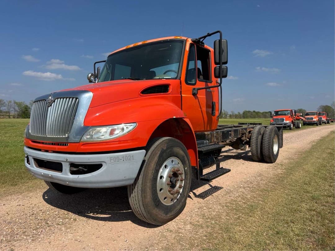 Image of International DuraStar 4400 Primary image