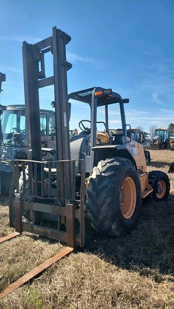 2016 Case 586H Equipment Image0