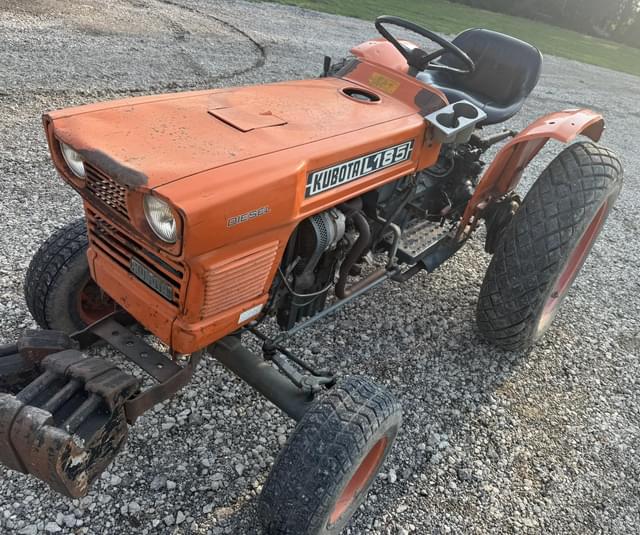 Image of Kubota L185 equipment image 1
