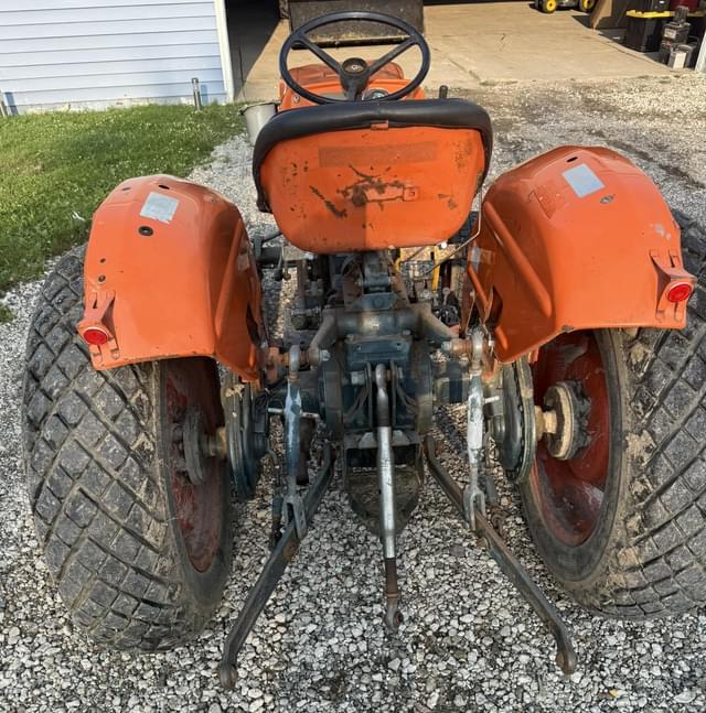 Image of Kubota L185 equipment image 3