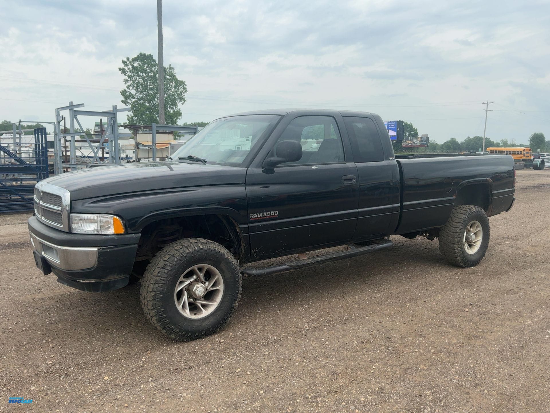 1999 Dodge Ram 2500 Equipment Image0