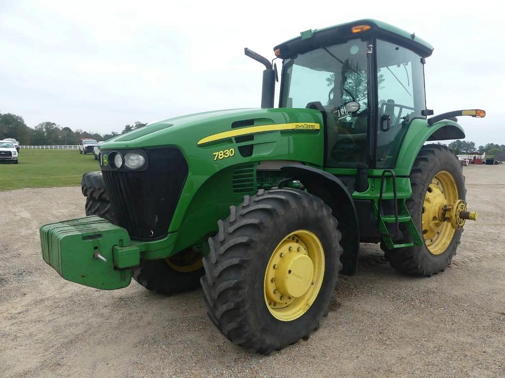 Image of John Deere 7830 Primary image