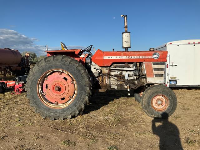 Image of Massey Ferguson 1100 equipment image 1