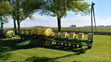 Main image John Deere 7000