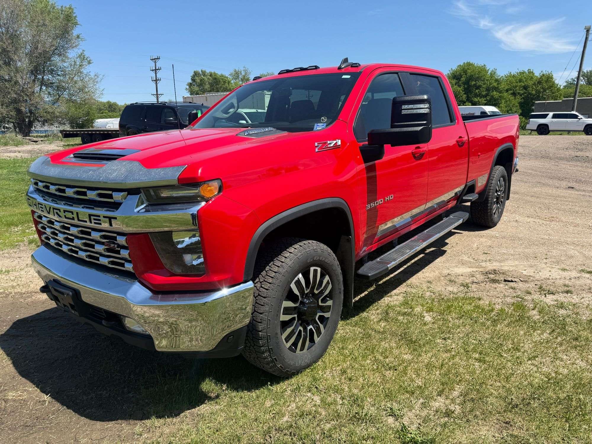 2020 Chevrolet 3500HD Equipment Image0