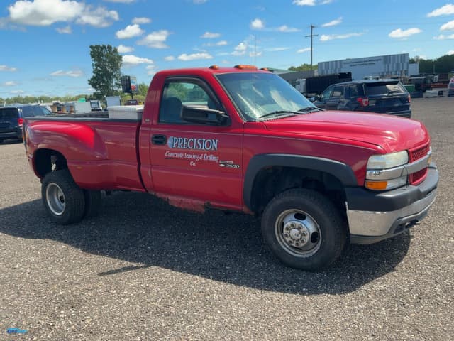 Image of Chevrolet 3500 equipment image 1