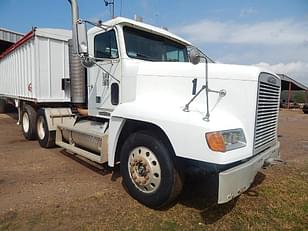 Main image Freightliner FLD 1