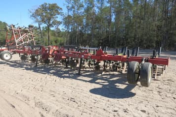 Main image Unverferth Ripper-Stripper 332