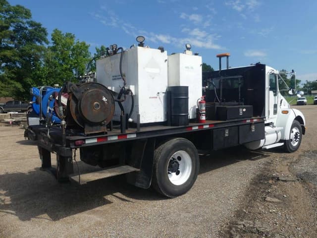 Image of Kenworth T300 equipment image 2