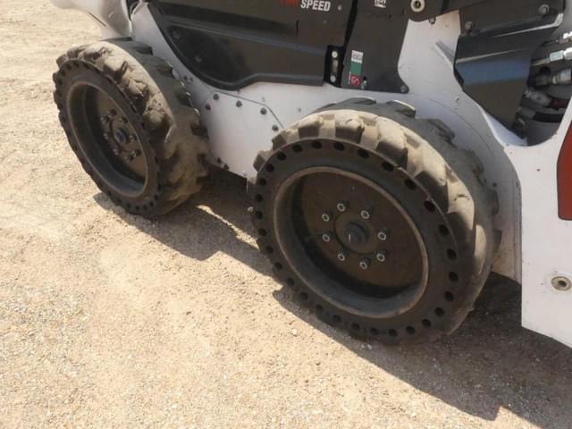 Image of Bobcat S66 equipment image 4