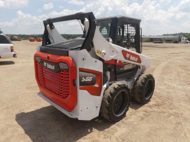 Image of Bobcat S66 equipment image 2