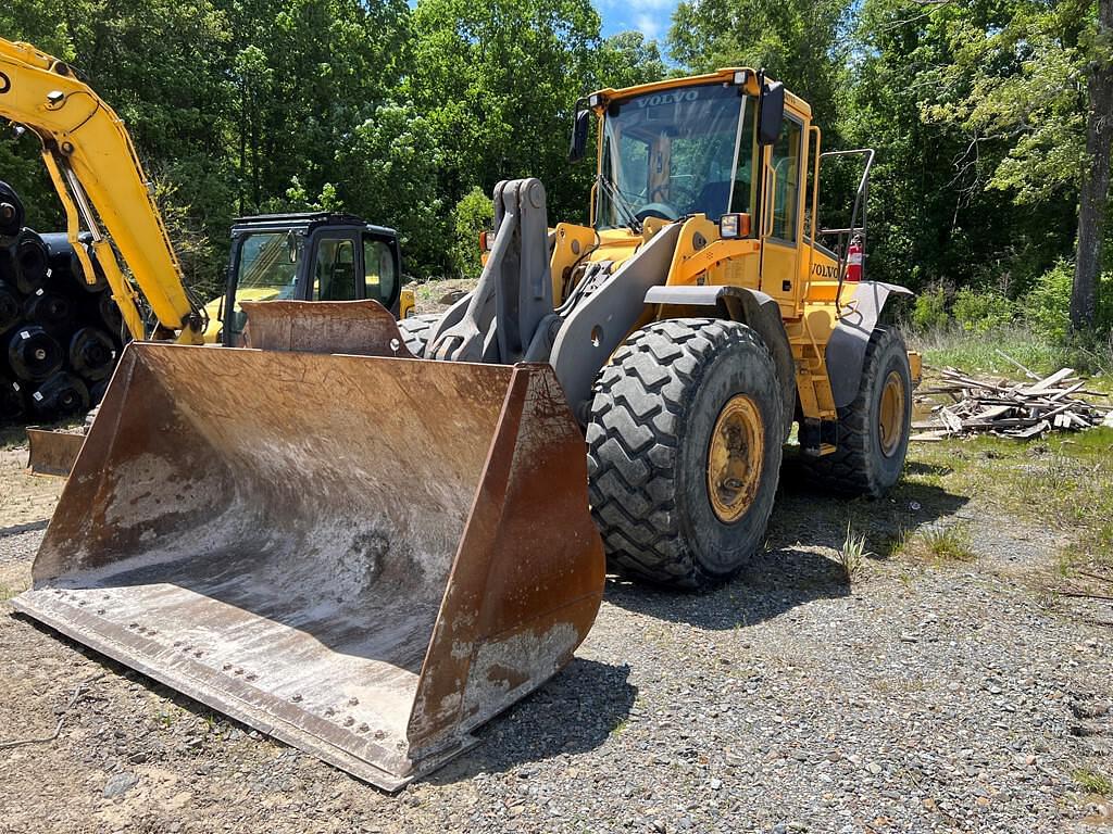 Main image Volvo L110E 0