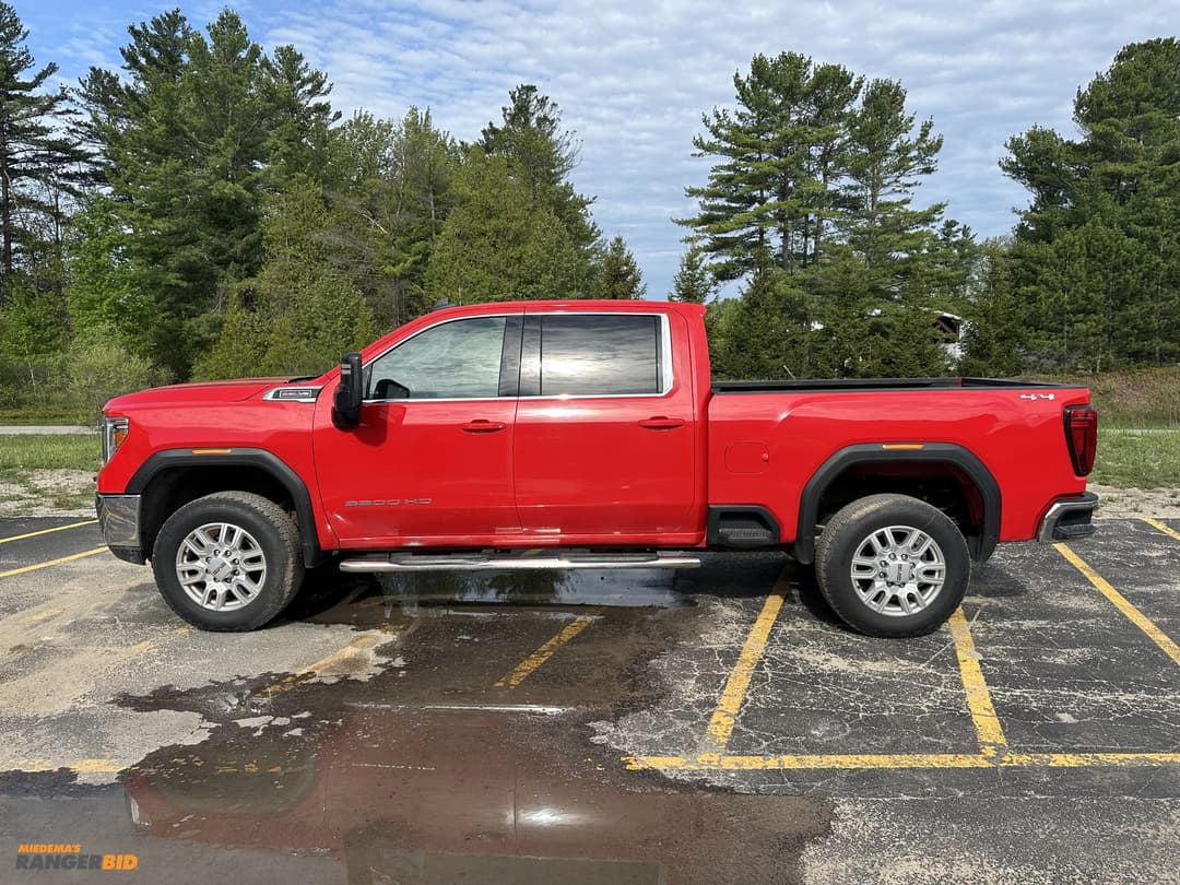 Image of GMC 3500HD Primary image
