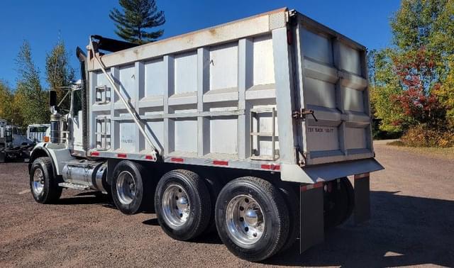 Image of Kenworth T800 equipment image 4