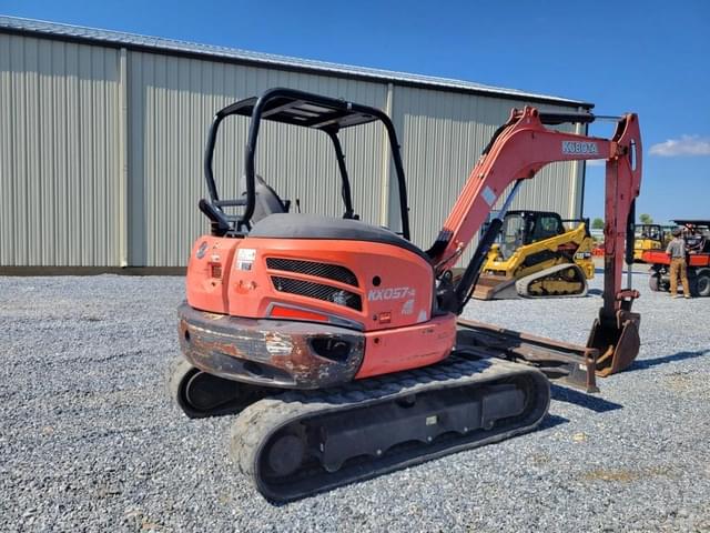 Image of Kubota KX057-4 equipment image 3