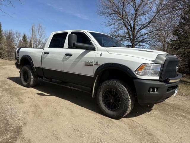 Image of Dodge Ram 2500HD equipment image 1