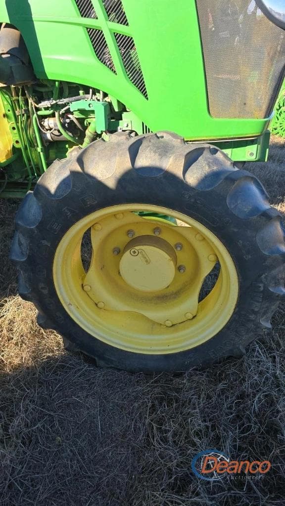 Image of John Deere 5075E equipment image 1