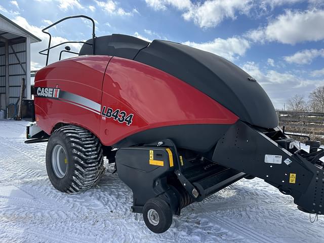 Image of Case IH LB434 equipment image 2